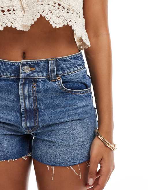 ASOS DESIGN Hourglass denim relaxed short in midwash blue, 5 of 5