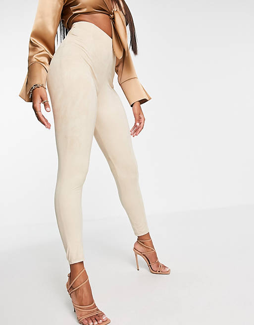  Hourglass high waist skinny pant in faux suede in taupe 