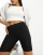 Thumbnail 3 van 4