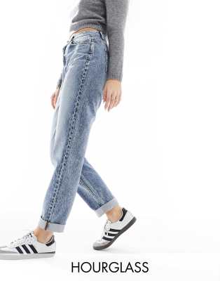 ASOS DESIGN Hourglass – Locker geschnittene Mom-Jeans in Vintage-Blau mit hohem Bund - view 1