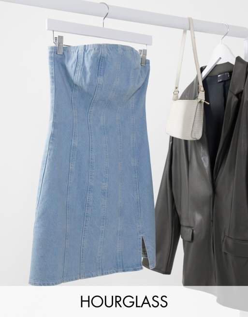 ASOS DESIGN – Hourglass – Minikleid aus Jeansstoff mit Naht in heller Waschung