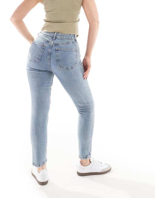 ASOS DESIGN Hourglass – Niebieskie, dopasowane jeansy mom fit, 3 z 5