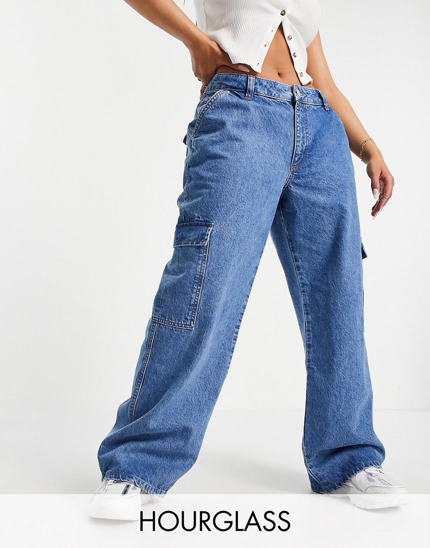 ASOS DESIGN Hourglass organic cotton blend low rise 'super relaxed' dad jeans with patch pockets in lightwash-Blues