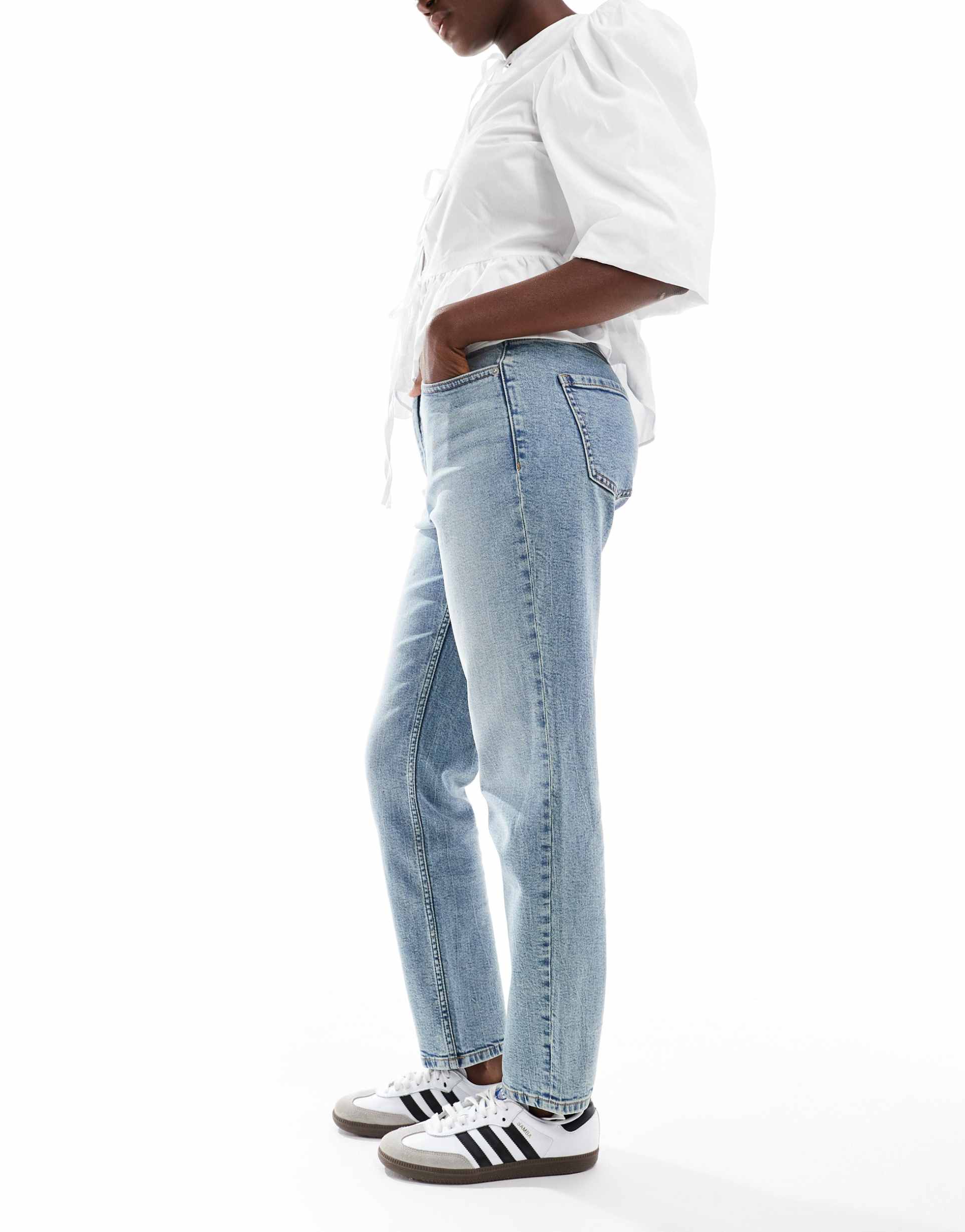 asos design hourglass slim fit mom jeans in mid blue