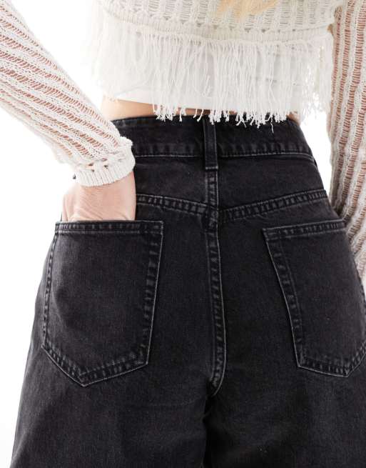 ASOS DESIGN Hourglass - Sorte dad-shorts i vasket denim, 4 af 5