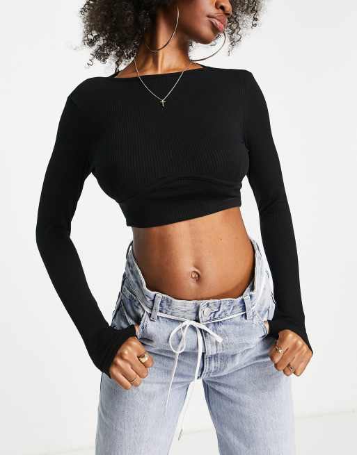 ASOS DESIGN Hourglass - Super-croptop med sømdetaljer på brystet og tommelfingerhuller i sort