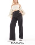 [ASOS DESIGN] ASOS DESIGN Hourglass tailored wide leg dad pants in black 4 Black
