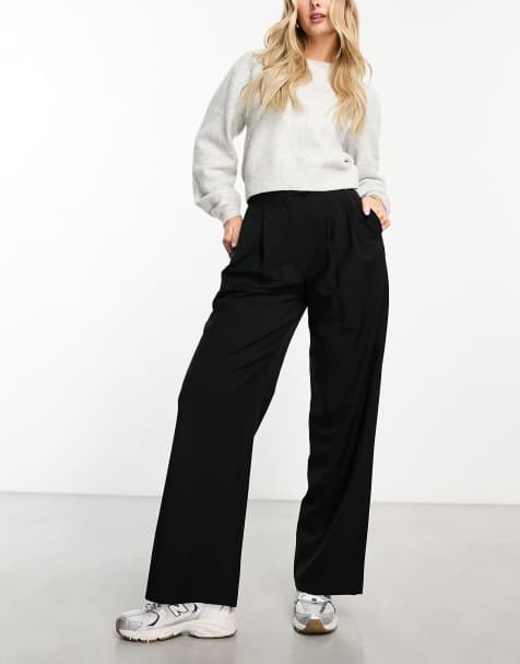 ASOS DESIGN Hourglass tailored wide leg trousers with pleat detail in black