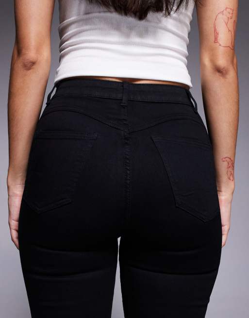 ASOS DESIGN Hourglass - Vormgevende flared jeans met powerstretch in zwart, 4 van 5