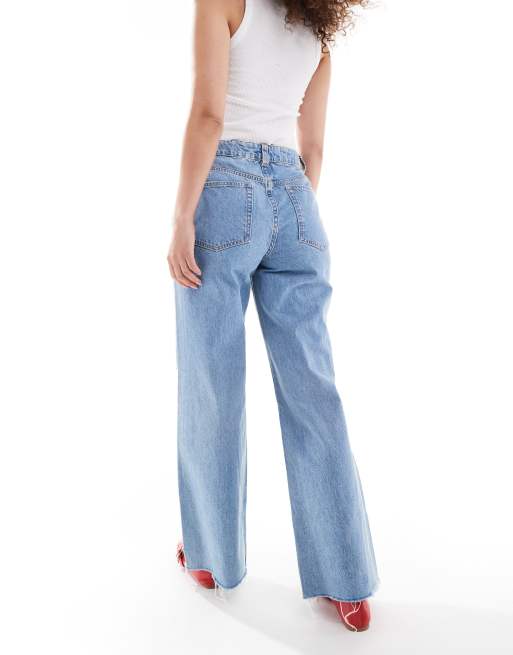 ASOS DESIGN Hourglass wide leg dad jean in mid blue with rips, 4 of 5
