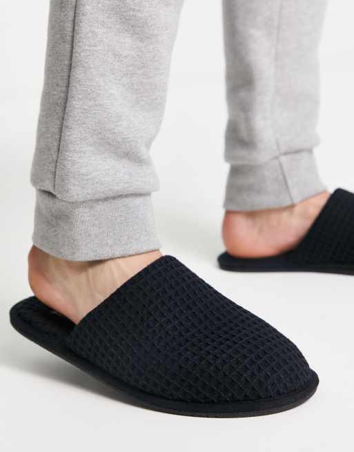 Black 2025 waffle slippers