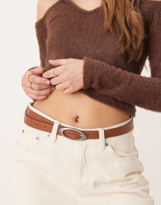 ASOS DESIGN - Hüft- und Taillen-Jeansgürtel in Hellbraun mit ovaler Schnalle