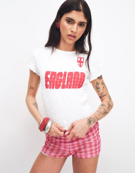 ASOS DESIGN - Hvid baby-T-shirt med rynker og England-fodboldgrafik - view 1