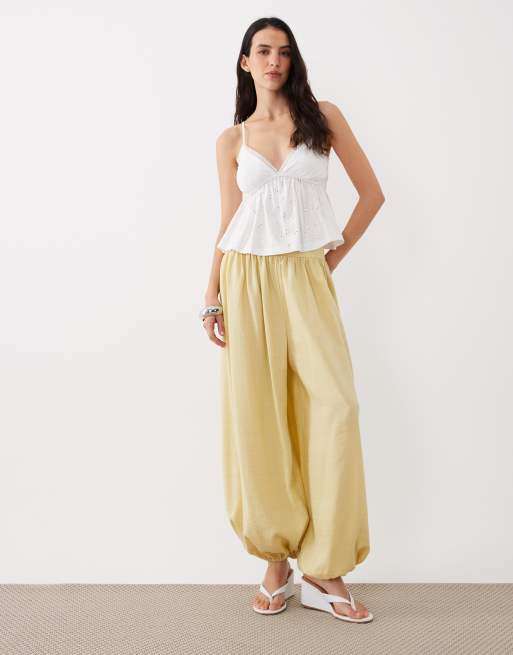ASOS DESIGN - Hvid babydoll-top med blondedetaljer og broderier, 2 af 4