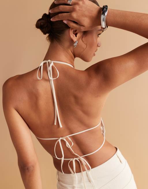 ASOS DESIGN - Hvid halterneck-top med frynseudsmykninger, 3 af 4