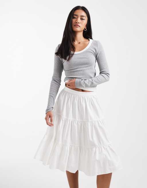 ASOS DESIGN - Hvid lagdelt midinederdel med volumen i 90'er-stil, 2 af 5