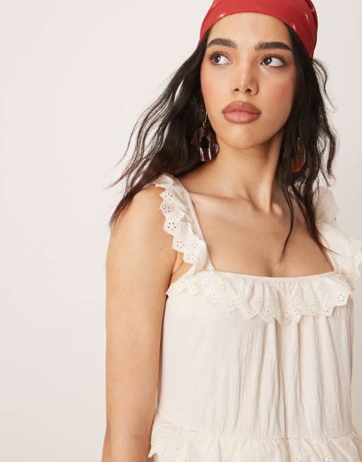 ASOS DESIGN - Hvid lagdelt swing-minikjole med blondeindsatser og flæser, 4 af 4