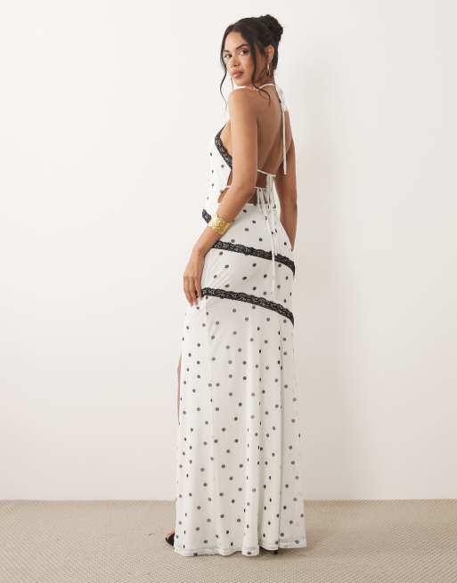 ASOS DESIGN - Hvid maxikjole med halterneck og blandede polkaprikker, 2 af 4