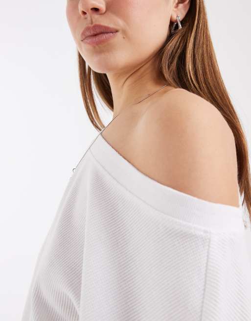 ASOS DESIGN - Hvid offshoulder-T-shirt med firkantet pasform og vaffeltekstur, 4 af 4