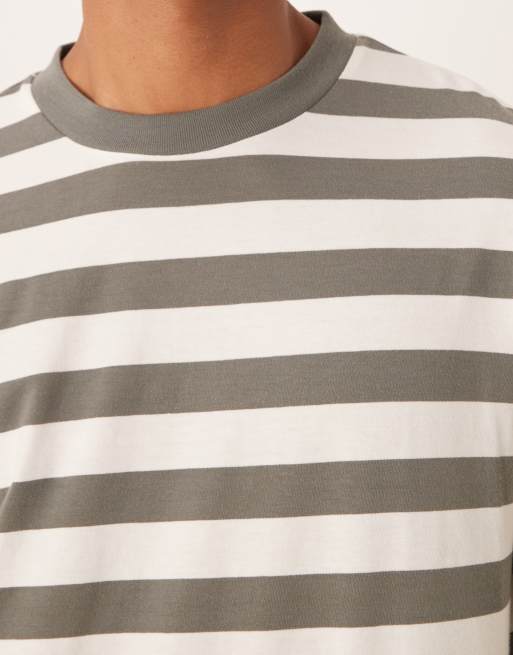 ASOS DESIGN - Hvid og afslappet T-shirt med lange ærmer og kaki striber, 5 af 5