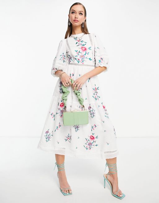 ASOS DESIGN - Hvid og højhalset midikjole i dobby-stof med broderi og blondedetaljer