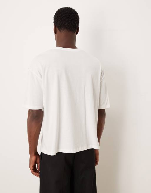 ASOS DESIGN - Hvid og oversized T-shirt med firkantet pasform samt blomstergrafik på brystet, 3 af 5