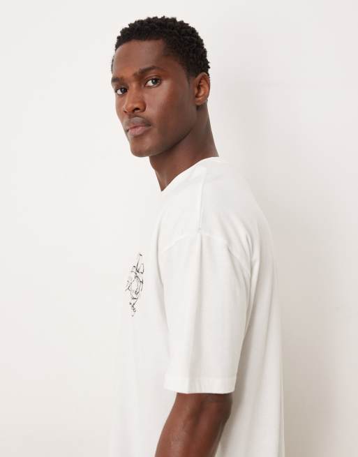 ASOS DESIGN - Hvid og oversized T-shirt med firkantet pasform samt blomstergrafik på brystet, 4 af 5