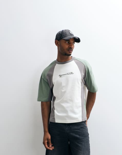ASOS DESIGN - Hvid oversized T-shirt med klip-og-sy-detaljer og grafik på brystet i firkantet pasform - view 1
