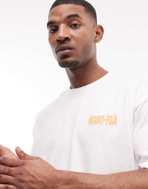ASOS DESIGN - Hvid oversized T-shirt med 'Mount Fuji'-grafik i firkantet pasform, 2 af 5