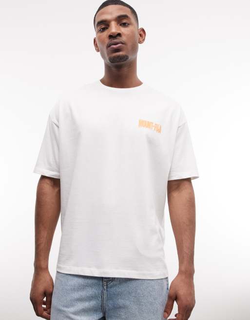 ASOS DESIGN - Hvid oversized T-shirt med 'Mount Fuji'-grafik i firkantet pasform, 4 af 5