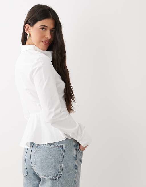 ASOS DESIGN - Hvid peplum-skjorte med indsyet talje, 4 af 4
