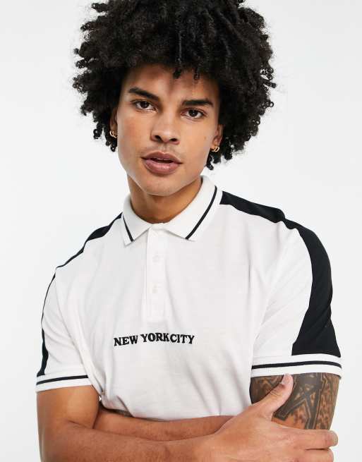 ASOS DESIGN - Hvid polo-T-shirt med sorte skulderpaneler og 'New York'-print i afslappet pasform 