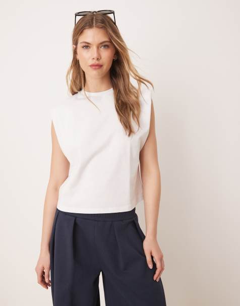 ASOS DESIGN - Hvid ærmeløs top med skulderpuder - view 1