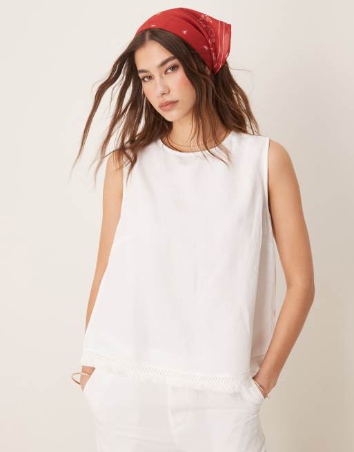 ASOS DESIGN - Hvid shell-top i hørblandingsmateriale med frynser i sømkanten - Del af sæt
