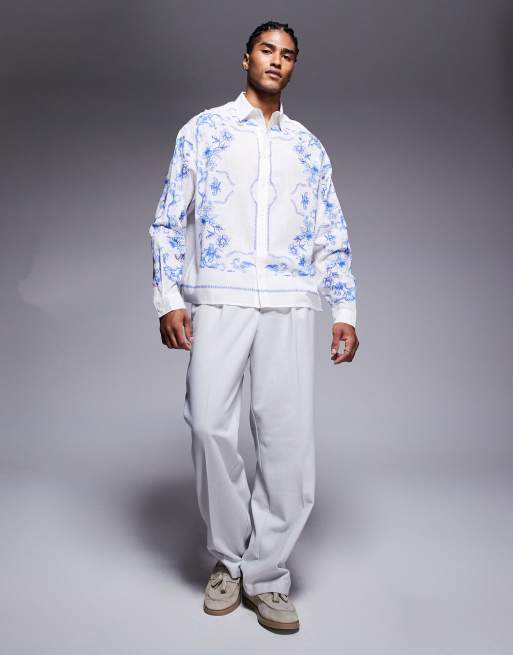 ASOS DESIGN - Hvid skjorte med lange ærmer og blomstermønster i regular fit, 3 af 4