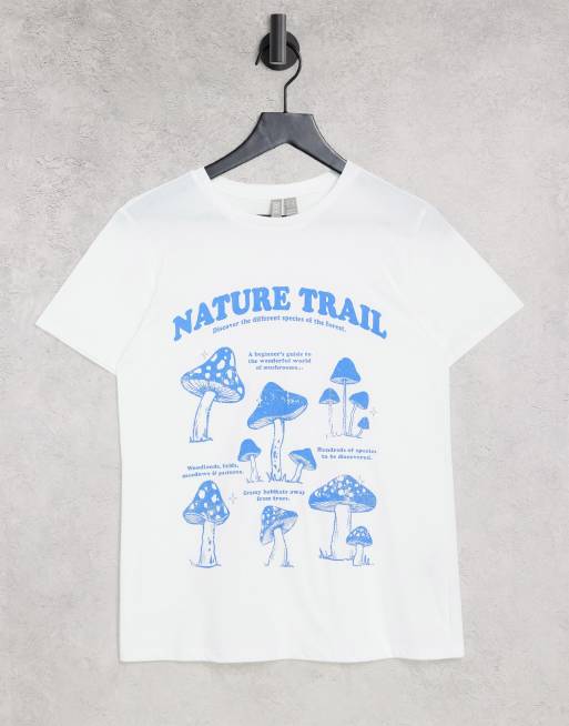 ASOS DESIGN - Hvid t-shirt med champignonprint i afslappet pasform
