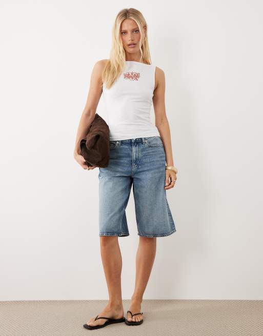ASOS DESIGN - Hvid tanktop med bådudskæring og 'Hawaii'-broderi i bomulds- og elastanblanding, 2 af 4