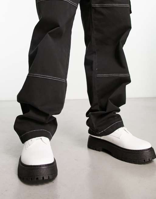 ASOS DESIGN - Hvide støvler i imiteret læder med snørebånd og chunky kontrastsål, 4 af 4