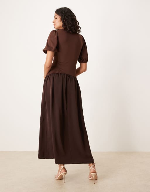 ASOS DESIGN – Hybrid – Brun midi-teaklänning med puffärmar, 3 av 4