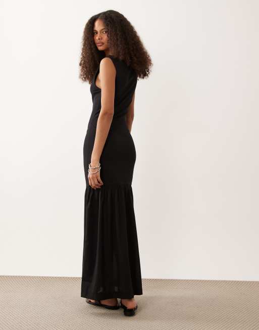ASOS DESIGN – Hybrid-Midaxikleid in Schwarz mit U-Boot-Ausschnitt und tiefer Taille, 4 von 4