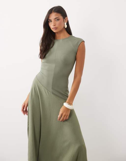 ASOS DESIGN hybrid midikjole med asymmetrisk sænket talje i khaki-kontrast, 2 af 4