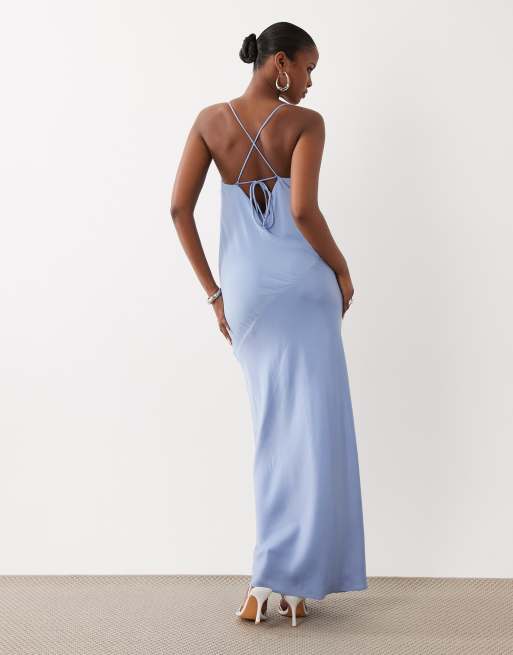 ASOS DESIGN - Hybride maxi cami-jurk van satijn met panelen in lichtblauw, 4 van 4