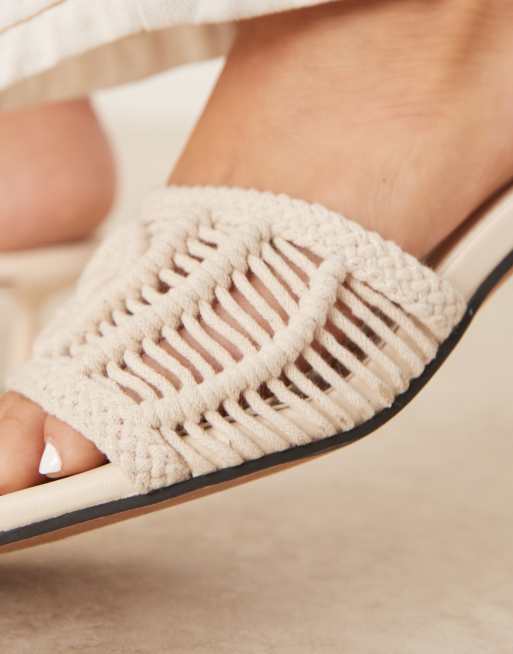ASOS DESIGN Hyped weave kitten heeled mules in off white , 4 of 4