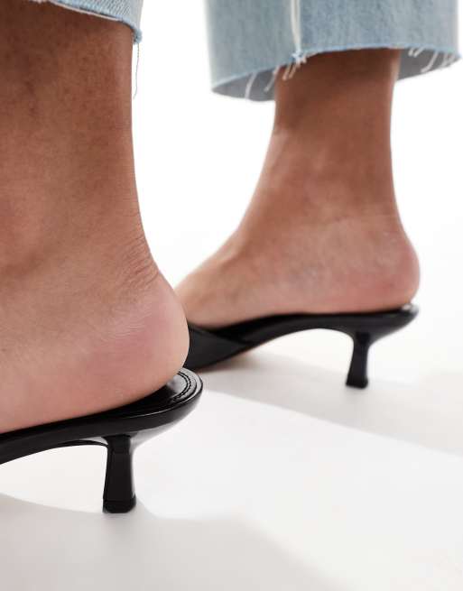 ASOS DESIGN - Hyper - Sabot con tacchetti a spillo neri, 3 di 4