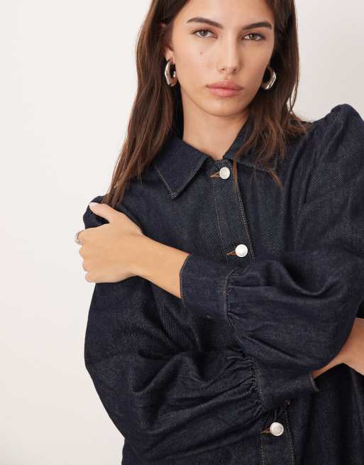 ASOS DESIGN – Indigoblå miniklänning av denim med puffärmar i 70-tals stil, 2 av 4