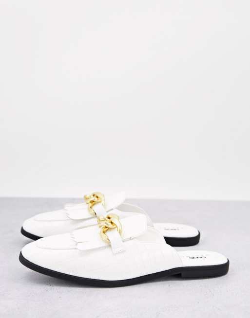 ASOS DESIGN - Instaploafers met kettingdetail en krokodillenmotief in wit 