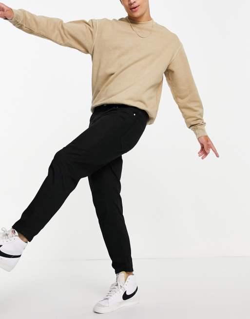 ASOS DESIGN – Intensywnie czarne klasyczne sztywne jeansy, 3 z 4