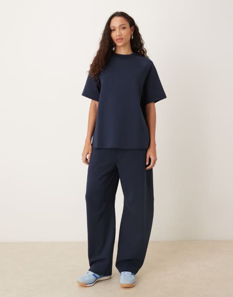 ASOS DESIGN interlock barrel leg jogger in navy - view 1