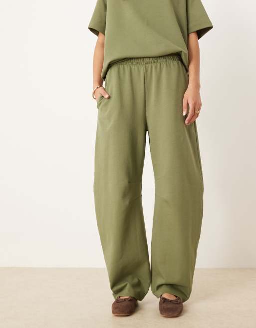 ASOS DESIGN interlock barrel leg sweatpants in khaki, 2 of 5