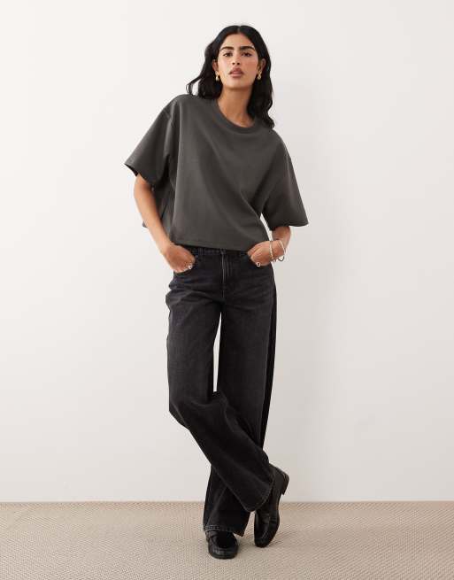 ASOS DESIGN interlock boxy crop short sleeve t-shirt in dark grey, 2 of 4